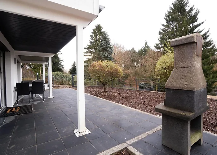 Nah Der Ostsee, 110qm Mit Eigenem Garten Vakantiehuis *